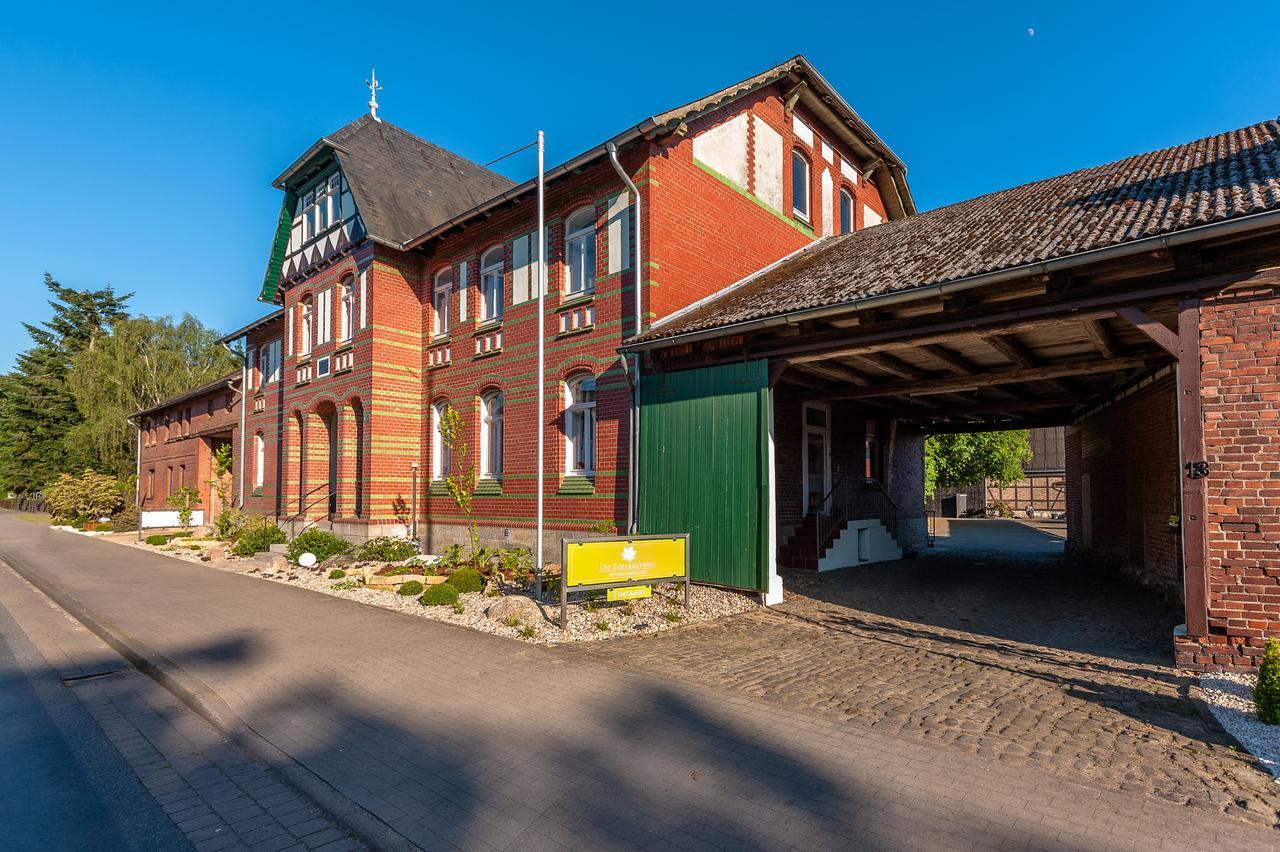 Die Edelkastanie Voitze Buitenkant foto